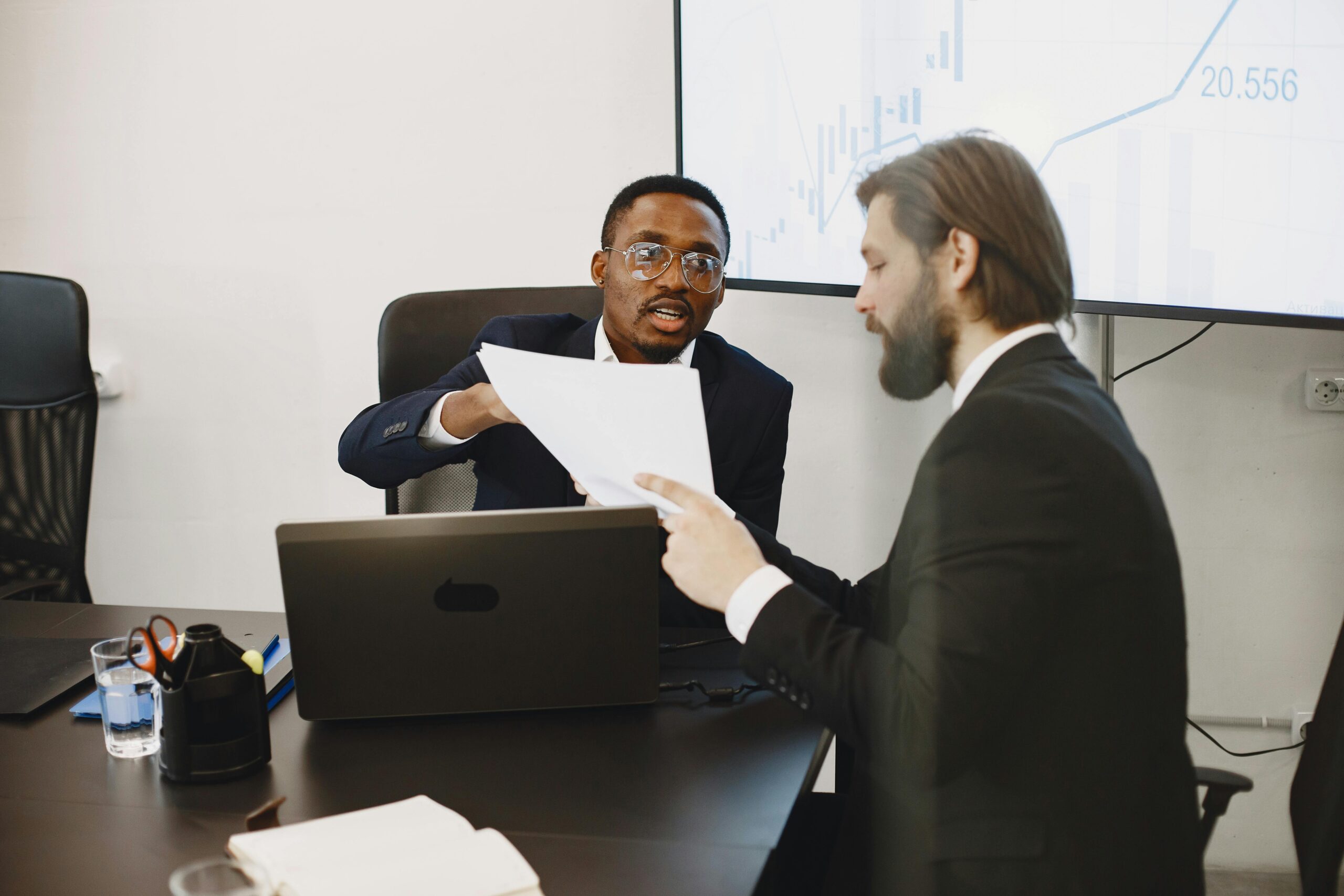 Navigating Volatility: Strategies for Consistent Long-Term Returns